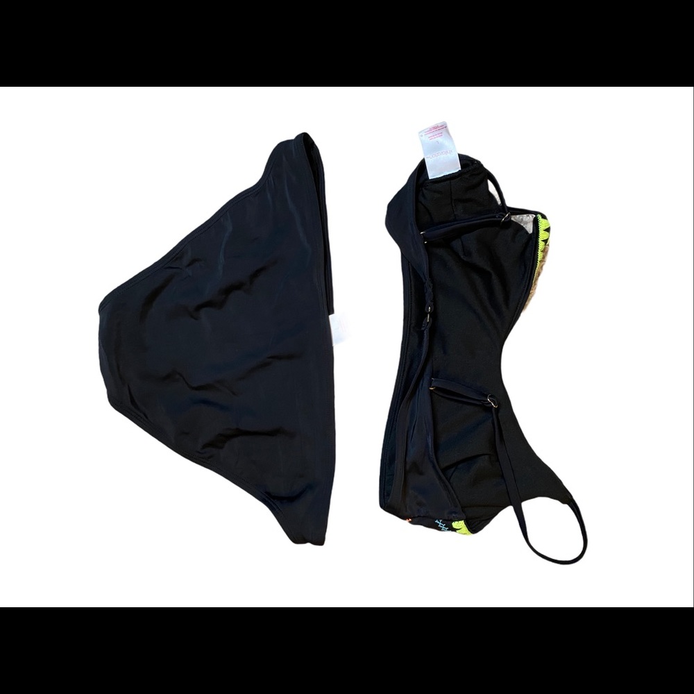 Bikini size Large - Picture 3 of 3